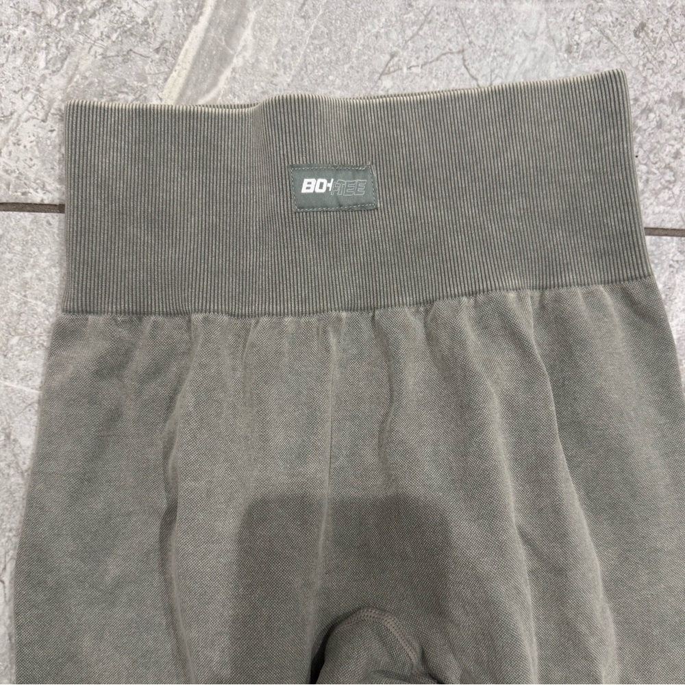 Bo + Tee Grey Leggings - Picture 2 of 2